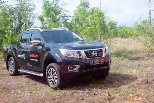 Nissan Navara Kawal Reforestasi Gunung Agung