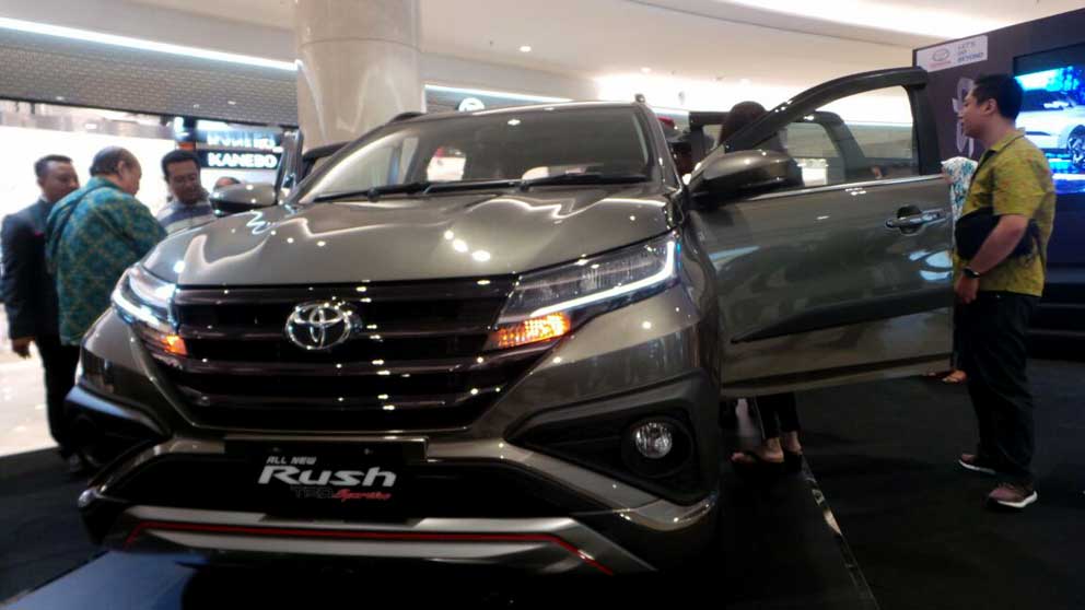 Nih Harga Pelek Toyota Rush Yang Hilang Di Parkiran