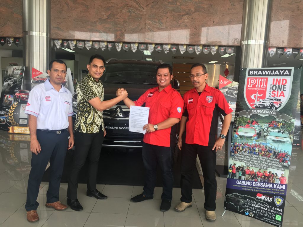 Mesranya Komunitas Pajero Indonesia Brawijaya Surabaya dengan ATPM Mitsubishi!