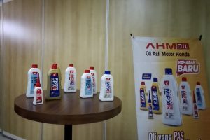 MPM Honda Jatim Kenalkan Kemasan Baru AHM Oil