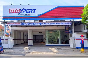 Bengkel OtoXpert Auto2000 Rungkut Surabaya Siap Servis Ragam Merek Mobil