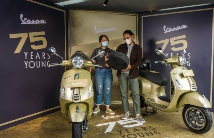 Vespa Rayakan 75 Tahun