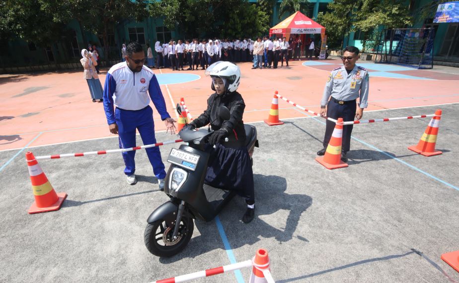 Dishub MPM Honda Jatim Pelajar