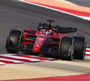 Ferrari Antarkan Leclerc Bahrain Pole Position, Verstappen Siap Bersaing