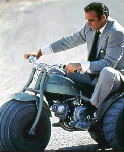 Sean Connery ‘James Bond’ Pernah Naiki Honda US90