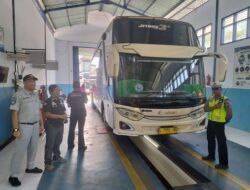 Jasa Raharja, Kepolisian & Dishub Ramp Check Perusahaan Otobus Pengantar Jemaah Haji Kab Sampang