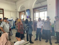 Jasa Raharja Monitoring Angkutan Umum di Stasiun Kota Kediri