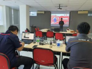 3 Peserta Perwakilan MPM Honda Jatim Maju Babak Presentasi Seleksi nasional AHM Best Student 2022