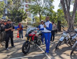 Satlantas Polres Gresik & MPM Honda Jatim Kampanyekan Berkendara #Cari Aman