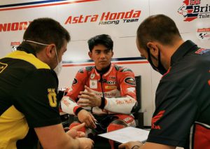 Bos Balap Honda Asia Kecewa Performa Mario Aji