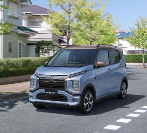 Mitsubishi Rayakan Produksi 100 Ribu Unit Kendaraan Mini Full Listrik