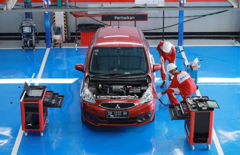 Mitsubishi September Service Ceria + Program 24HES = Konsumen Pun Tenang