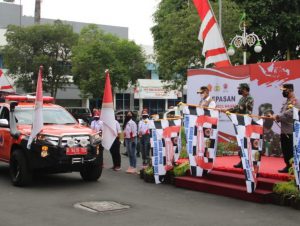 Panglima TNI Kapolri BNPB Luncurkan Gerakan Mobil Masker