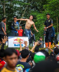 Pangeran Nurhikmah Bikin Ulah di Sirkuit Bung Karno Tegal, Ya Ampun Ditunggu Ribuan Penonton