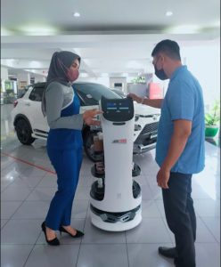 Robot Pelayanan Sapa Auto2000 Kertajaya & Basuki Rachmat