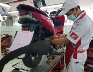 SENGGOL Bareng MPM Honda Ganti Oli Via Brompit