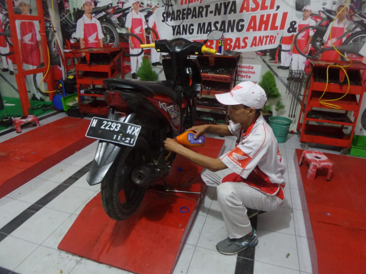 servis motor