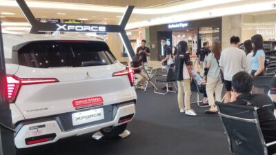 Mitsubishi Sun Star Motor Ahmad Yani Sapa Pengunjung Pakuwon Mall Surabaya