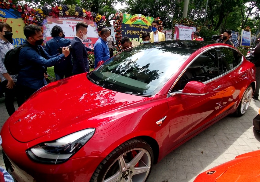 Perfection Auto Gallery Tesla Surabaya