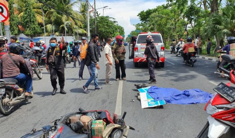 Jasa Raharja Santuni Pengendara Motor Yang Tewas di Jalan Diponegoro