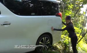 Toyota Alphard Luna Maya Tak Kuat Nanjak, Mungkin Lexus LM Solusinya