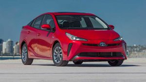 Konsumen Mulai Bosan Toyota Prius & Beralih Ke SUV Hybrid Ini!