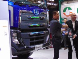 UD Trucks Quester Transmisi ESCOT Tawarkan Efisiensi Bahan Bakar