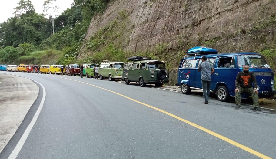 Volkswagen Van Club Touring Baksos Sumatera