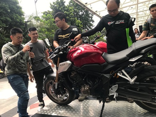 Via Kopdar Honda Kenalkan Jajaran Big Bike
