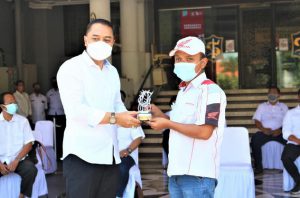 Walikota Surabaya Apresiasi CSR Bengkel AHASS Yota 2