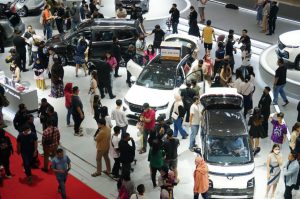 Di IIMS 2023 Wuling Air ev Kandaskan Alvez, Tapi Chery Omoda 5 Mengintai