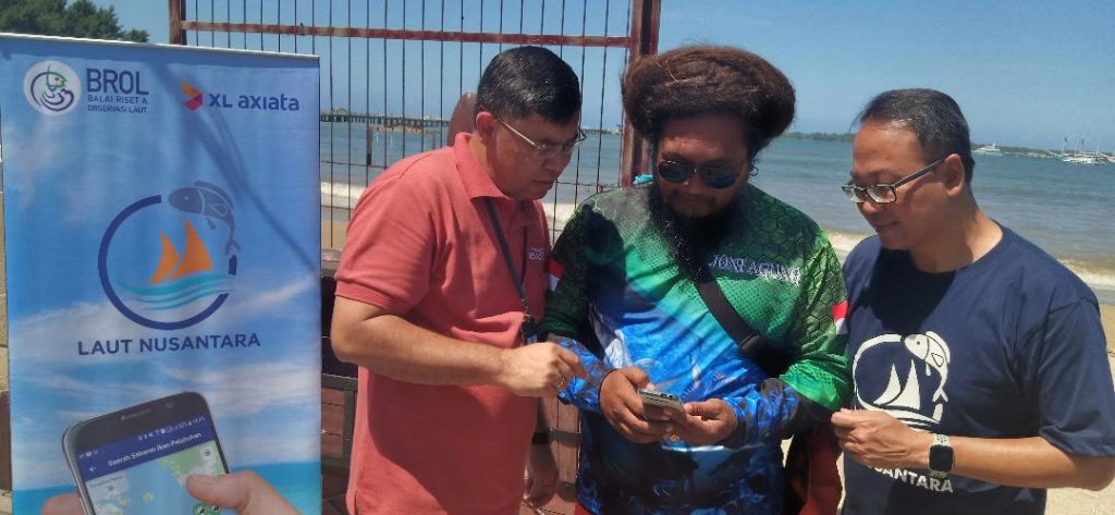 Hari Bumi XL – KKP Bersihkan Pantai & Sosialisasi Aplikasi Laut Nusantara