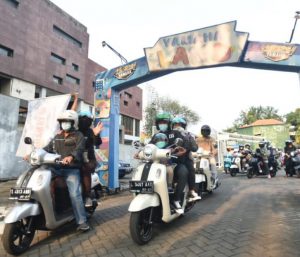Yamaha STSJ – Komunitas FOCI Gelar Fazzio Rolling City Kota Pahlawan