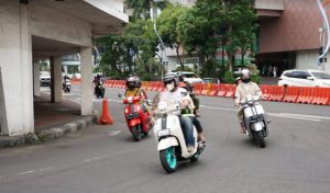Yamaha STSJ Ajak Komunitas & Konsumen Keliling Surabaya Utara