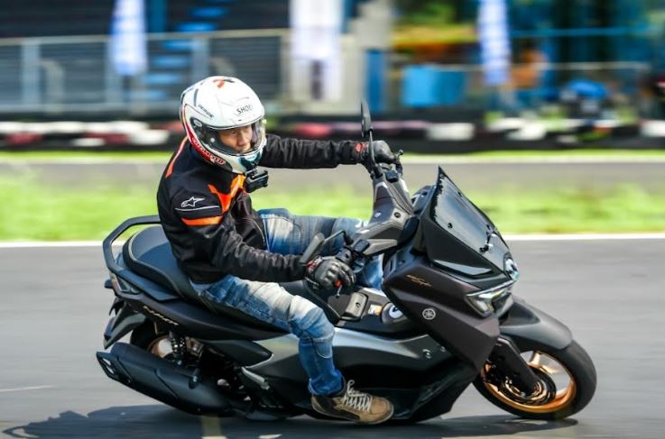 Test Ride Yamaha NMAX Turbo