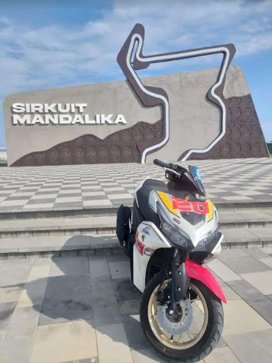 Yamaha STSJ Aerox Mandalika