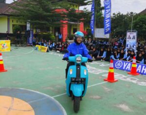 Yamaha STSJ Wadahi Ekspresi Siswa di Lombok Barat Via Fazzio Youth Project