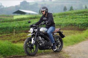 Yamaha STSJ Bagi Tips Lewati Jalanan Rusak