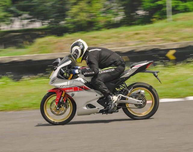 Yamaha bLU cRU Riding Experience