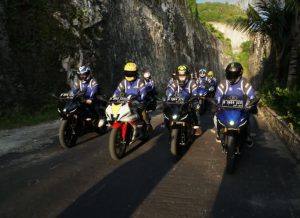 bLU cRU Fun Riding Road to Mandalika Tuntas Bersama All New R15 Connected